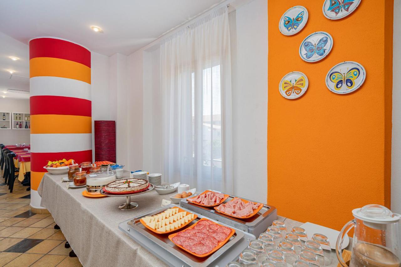 Hotel Marinaro Santa Teresa Gallura Eksteriør bilde