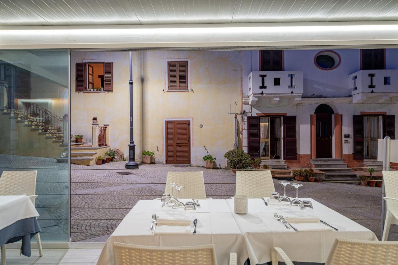 Hotel Marinaro Santa Teresa Gallura Eksteriør bilde